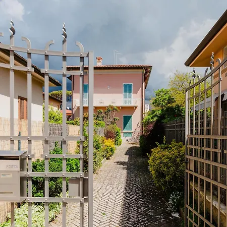 01 Апартаменты *